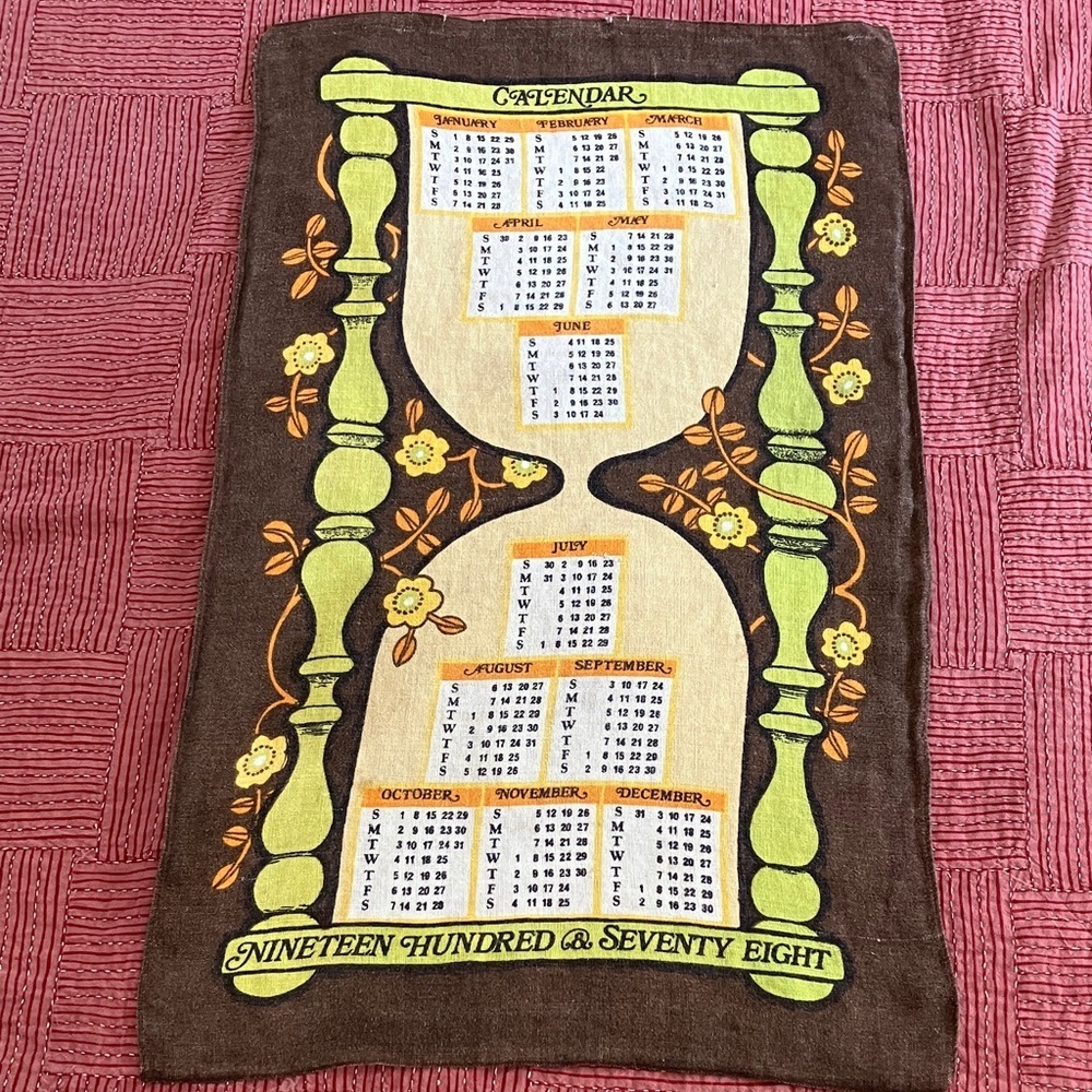 Vintage 1978 Calendar dish towel / Tapestry - linen